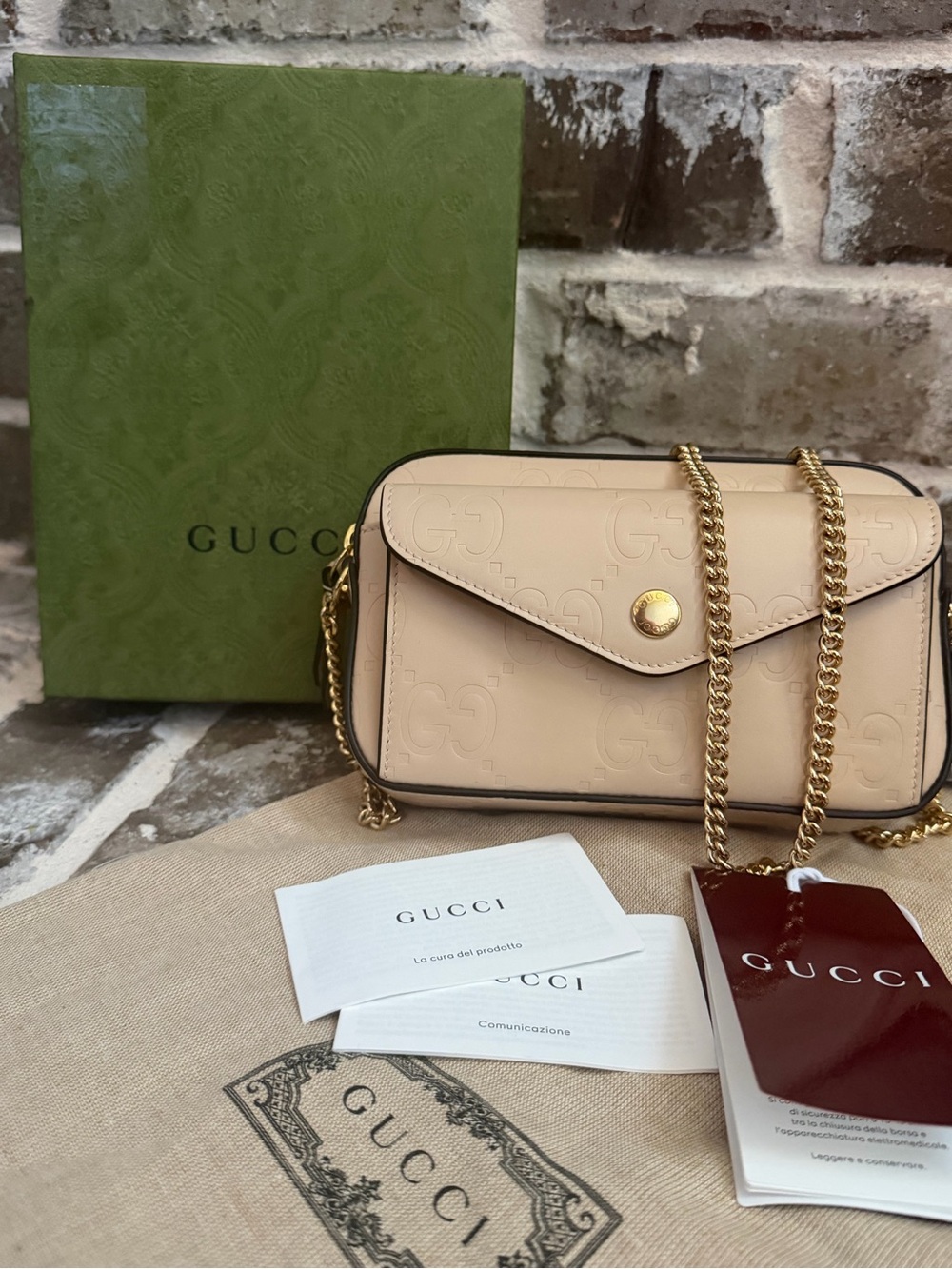 NWT Gucci Gilbert Calfskin Mini Envelope Beige Crossbody Bag